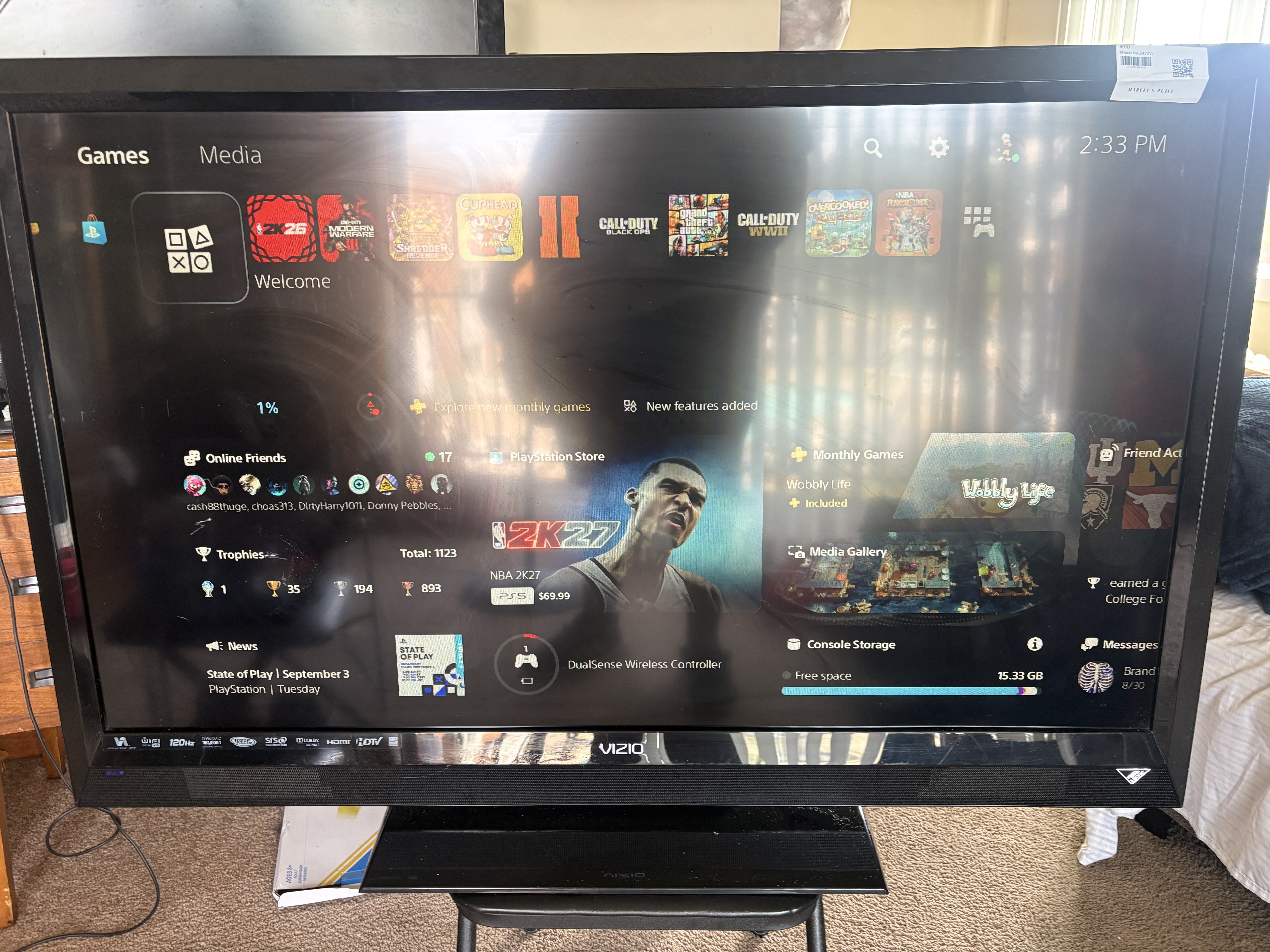 VIZIO HDTV 52"